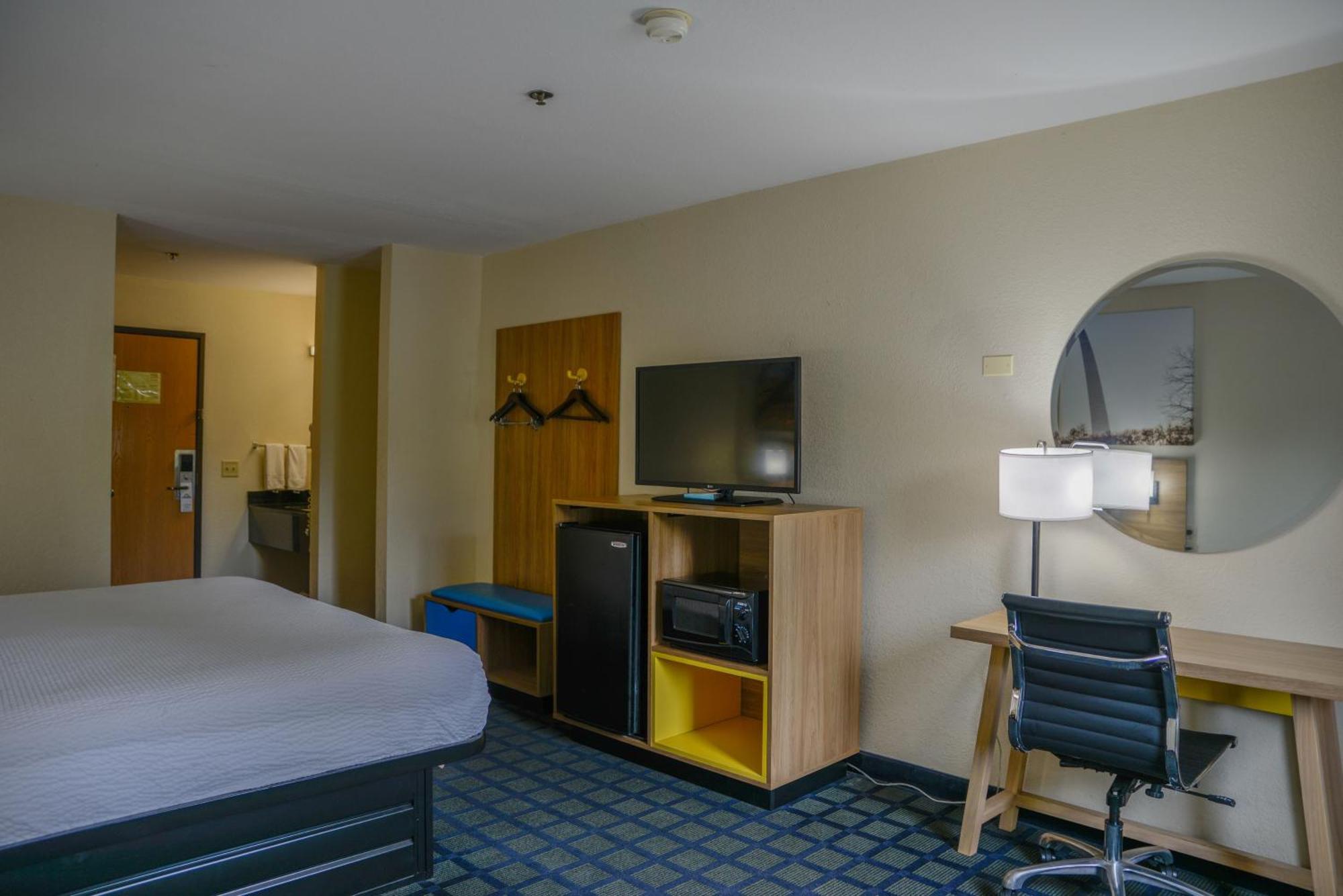 Days Inn By Wyndham Mount Vernon Exteriör bild