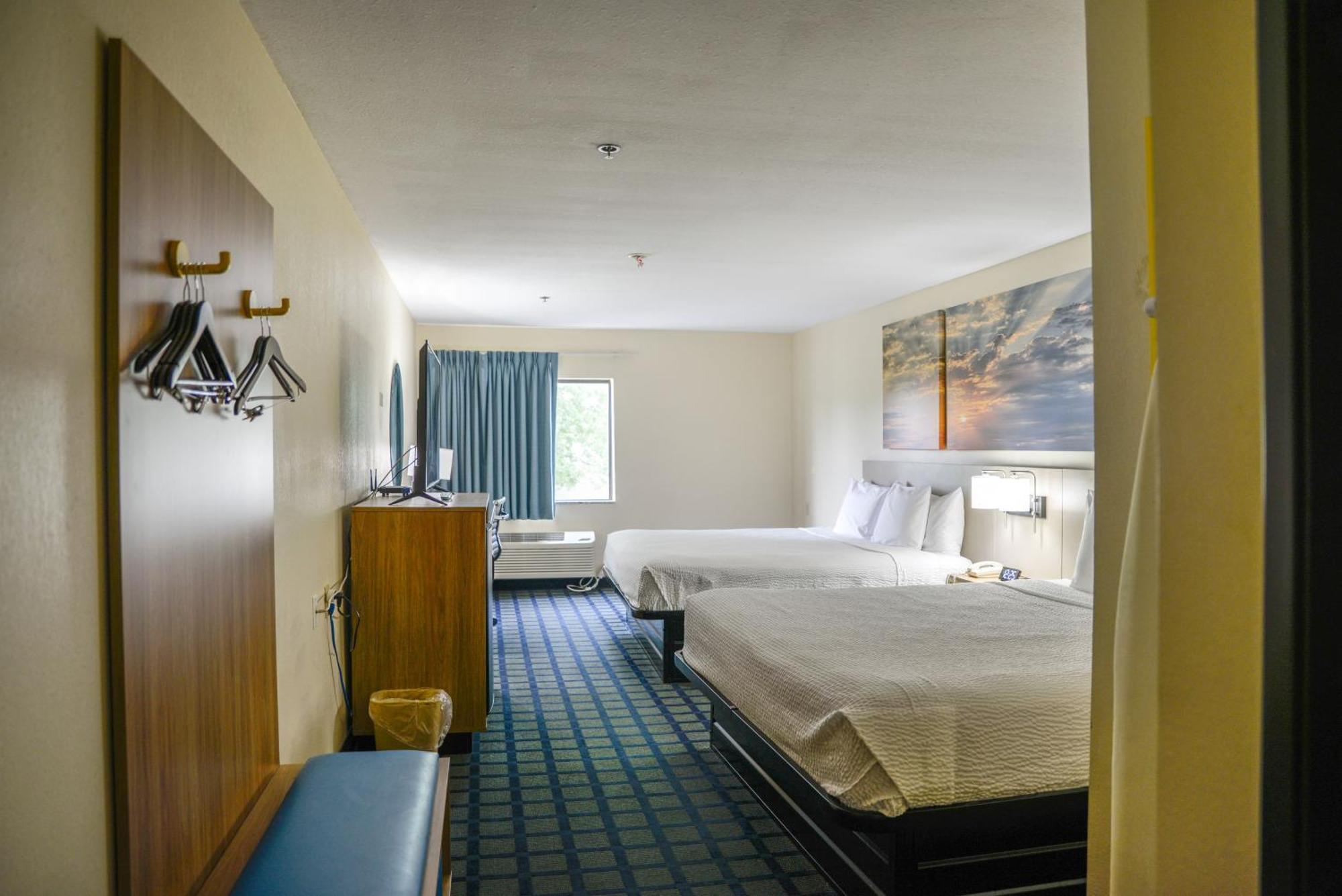 Days Inn By Wyndham Mount Vernon Exteriör bild